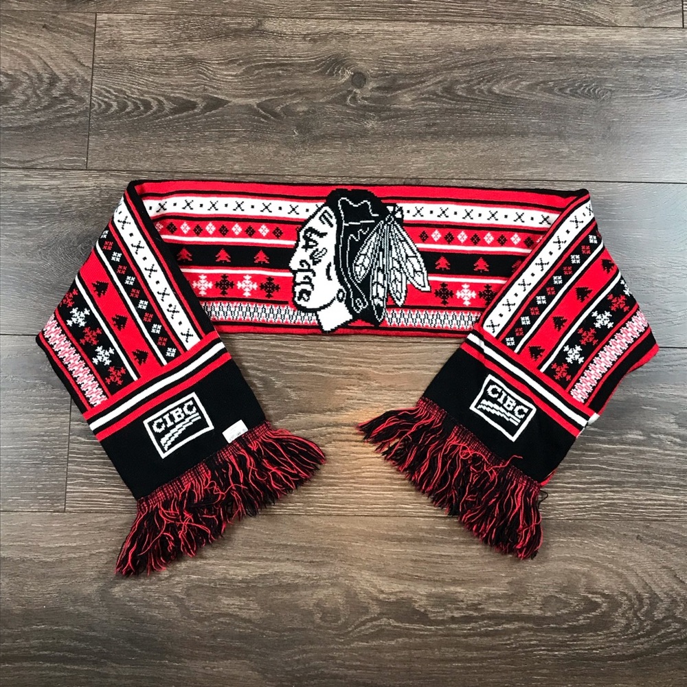 Chicago Blackhawks Hockey Adult Unisex Red Black White Christmas Holiday Scarf